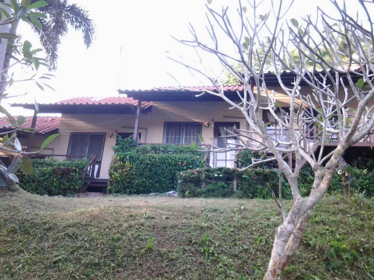 Tropical Garden Bungalow Фи Фи Айлънд Екстериор снимка